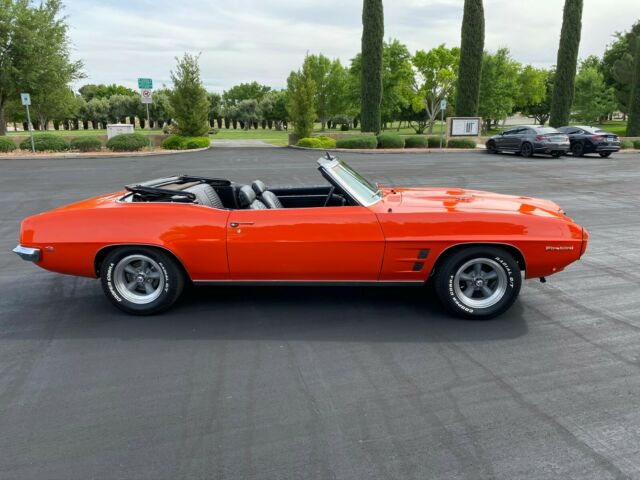 Pontiac Firebird 1969 image number 39