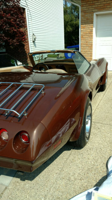 Chevrolet Corvette 1974 image number 12