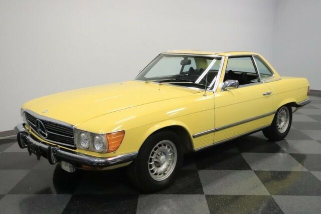 Mercedes-Benz SL-Class 1973 image number 32