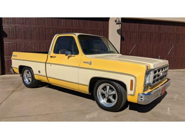 Chevrolet C-10 1977 image number 2