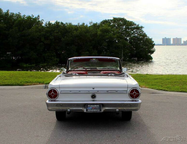 Ford Falcon 1965 image number 11