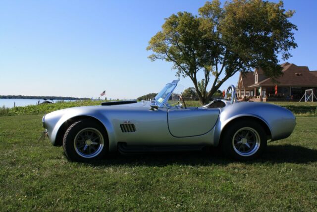 Replica/Kit Makes 427 cobra replica 1967 image number 15