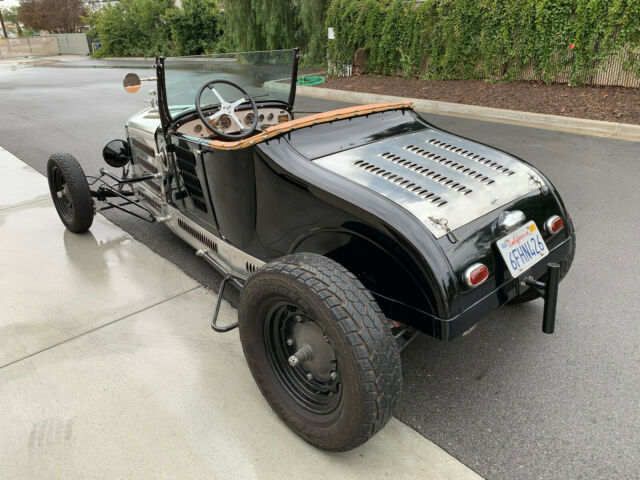 Ford Roadster 1926 image number 31