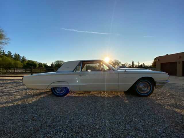 Ford Thunderbird 1964 image number 1