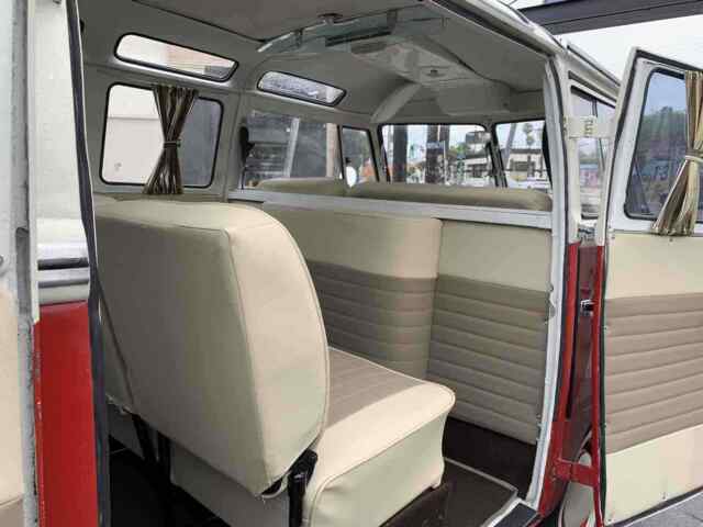 Volkswagen Samba Bus 1967 image number 10