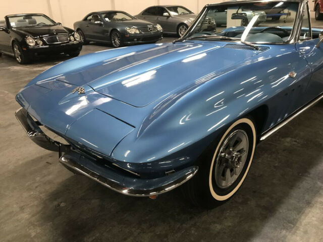 Chevrolet Corvette 1965 image number 9