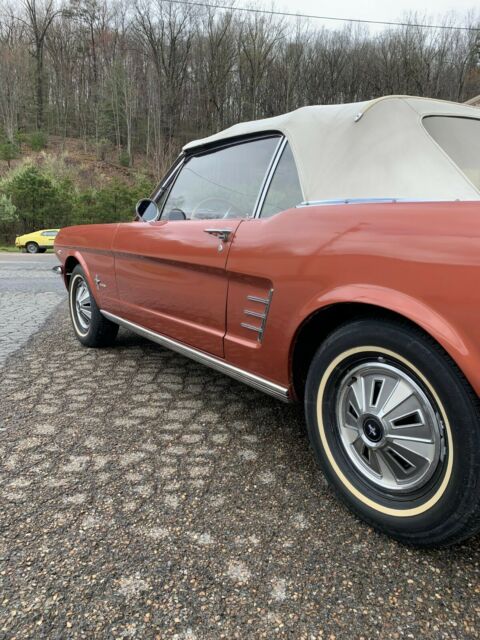 Ford Mustang 1966 image number 29