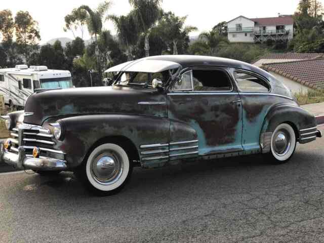 Chevrolet Fleetline 1948 image number 10