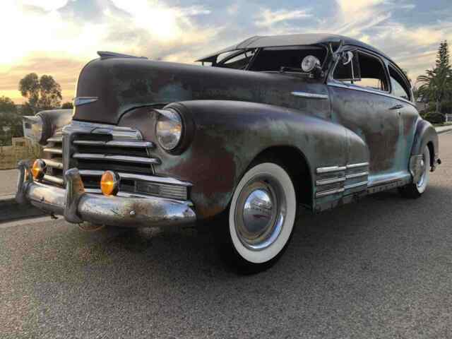 Chevrolet Fleetline 1948 image number 13