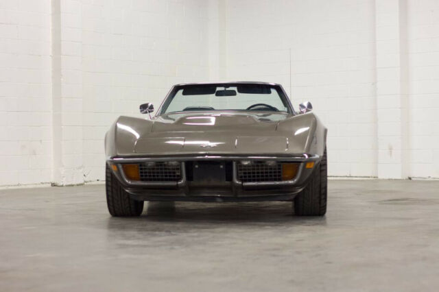 Chevrolet Corvette 1972 image number 2