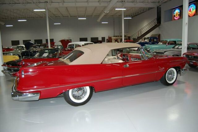 Chrysler Imperial Crown Convertible 1958 image number 23