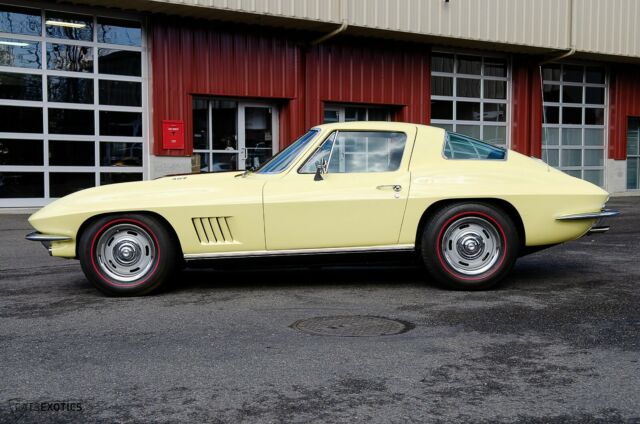 Chevrolet Corvette 1967 image number 31