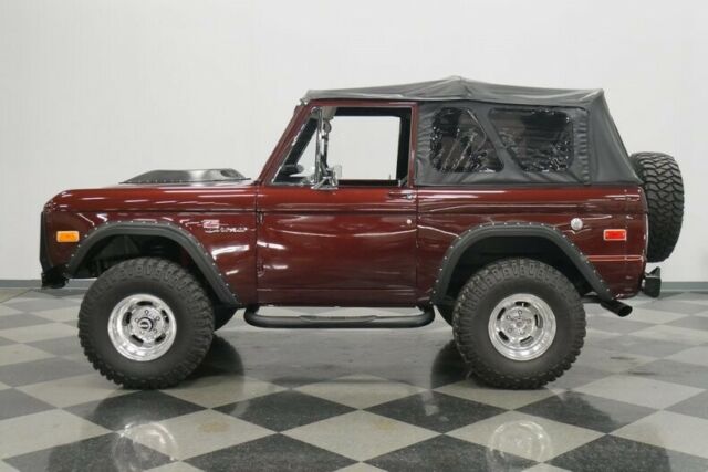 Ford Bronco 1973 image number 2