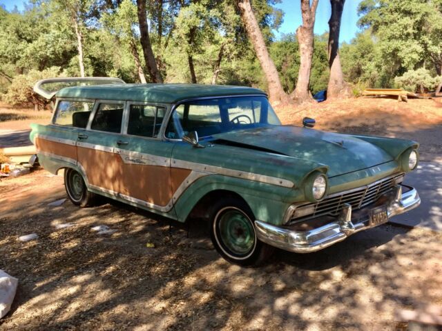 Ford Country Squire 1957 image number 22