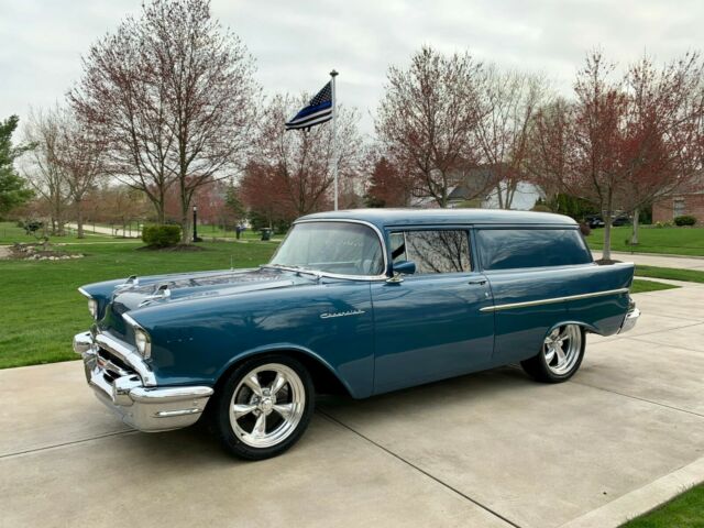 Chevrolet Bel Air/150/210 1957 image number 0