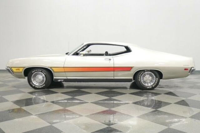 Ford Torino 1971 image number 2