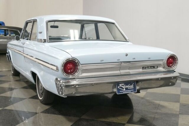 Ford Fairlane 1964 image number 34