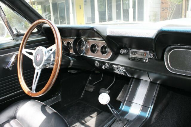 Ford Mustang 1966 image number 22