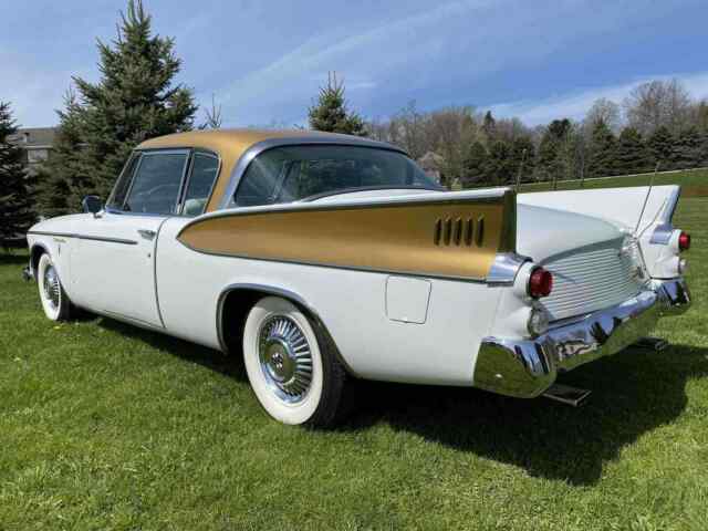 Studebaker Golden Hawk 1958 image number 18