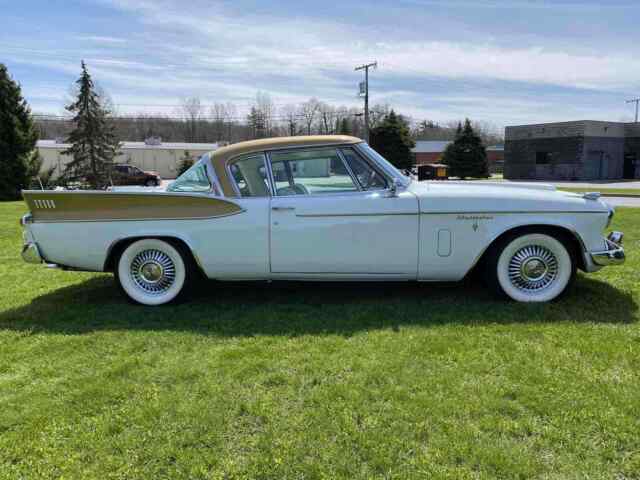 Studebaker Golden Hawk 1958 image number 20