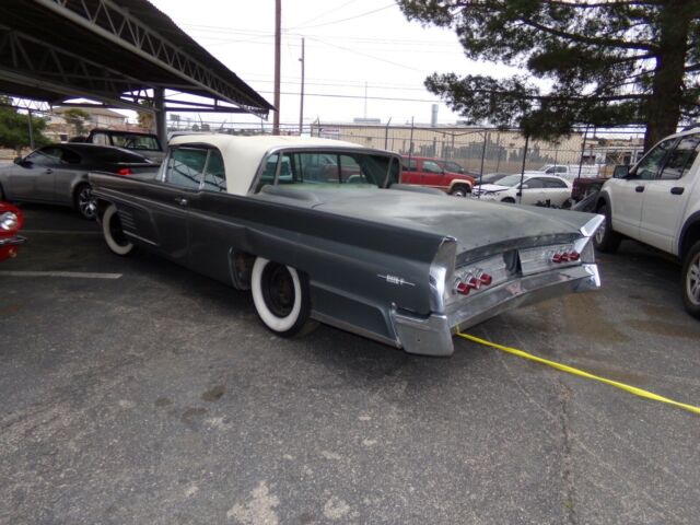 Lincoln Continental 1960 image number 21