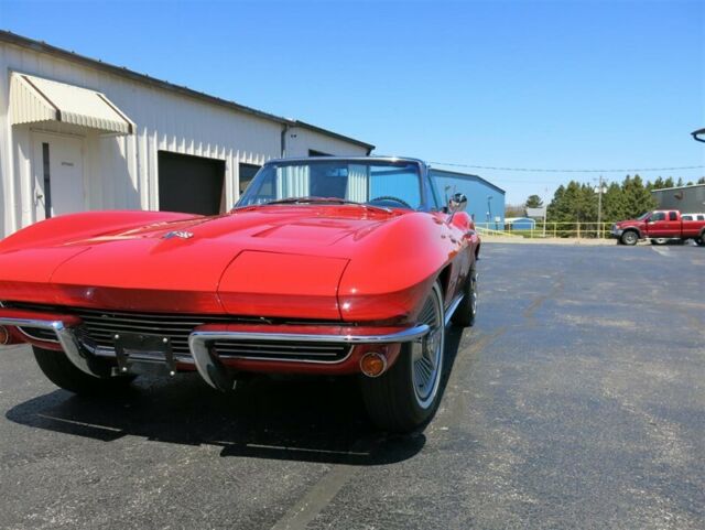 Chevrolet Corvette 1964 image number 17