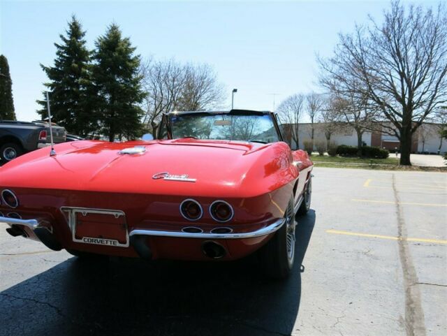 Chevrolet Corvette 1964 image number 19