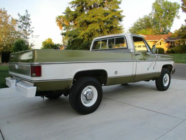 Chevrolet C/K Pickup 2500 1973 image number 2