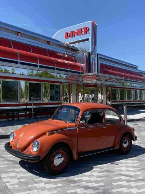 Volkswagen Super Beetle 1973 image number 13