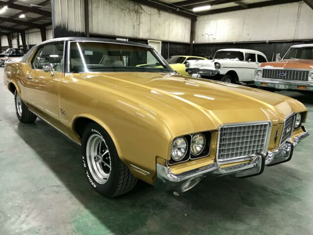 Oldsmobile Cutlass 1972 image number 30