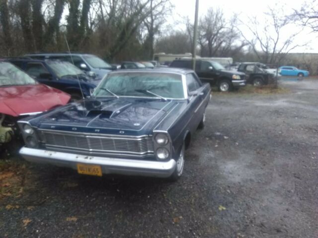 Ford Galaxie 1965 image number 0