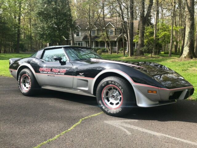 Chevrolet Corvette 1978 image number 1