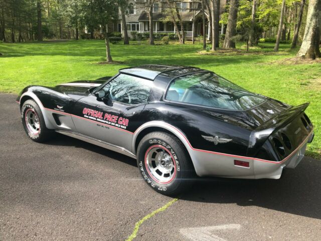 Chevrolet Corvette 1978 image number 17