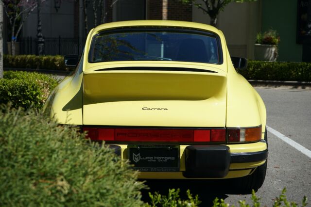 Porsche 911 1975 image number 21