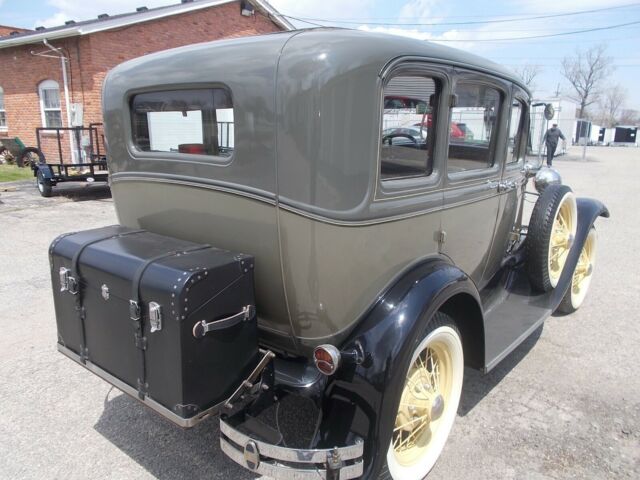 Ford Model A 1931 image number 24