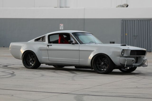 Ford Mustang 1965 image number 19