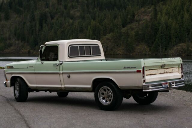 Ford F-250 1971 image number 2