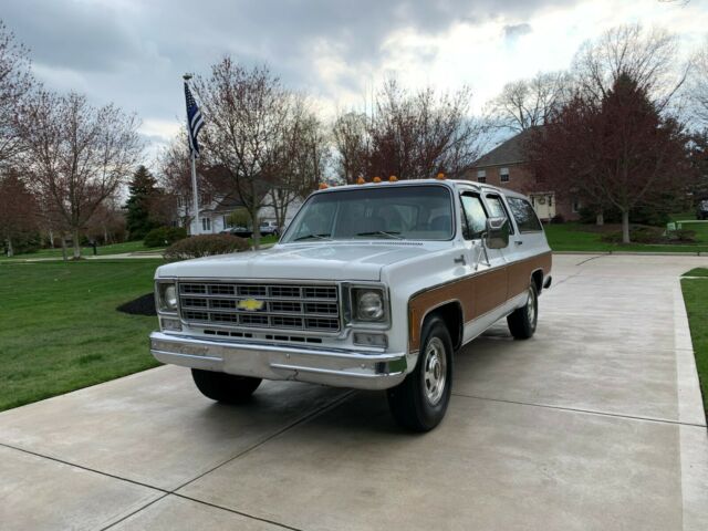 Chevrolet Suburban 1978 image number 5