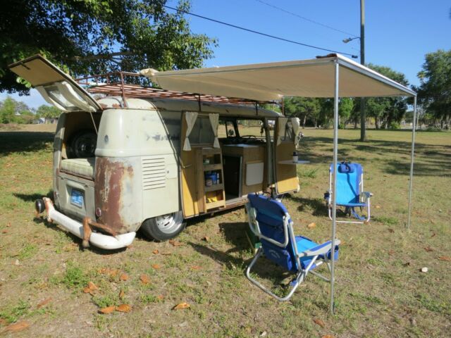 Volkswagen Bus/Vanagon 1960 image number 16