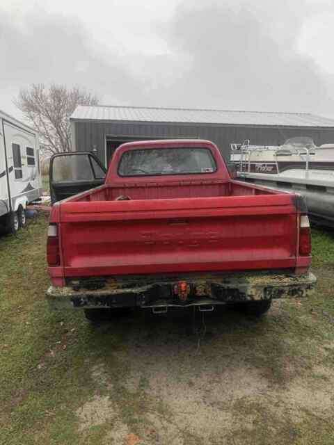 Dodge Pickup 1977 image number 14