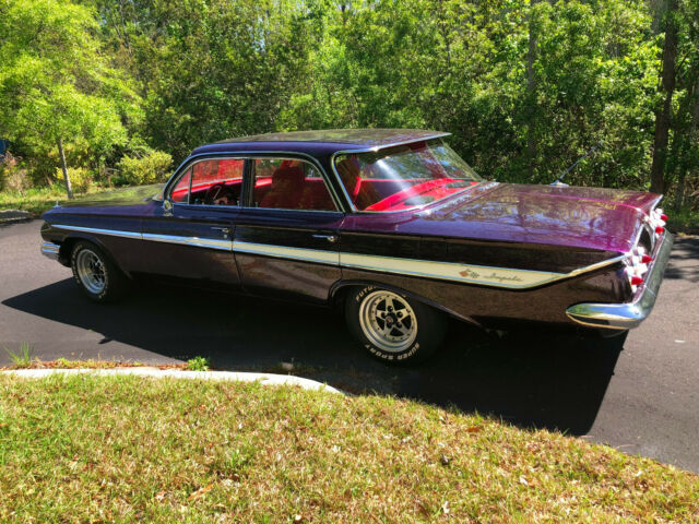 Chevrolet Impala 1961 image number 30