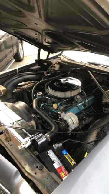 Oldsmobile Delta 88 1973 image number 19