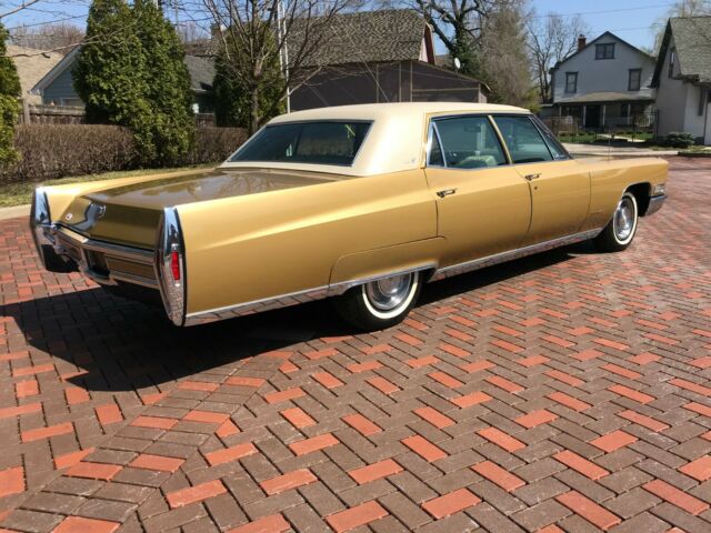 Cadillac DeVille 1968 image number 27