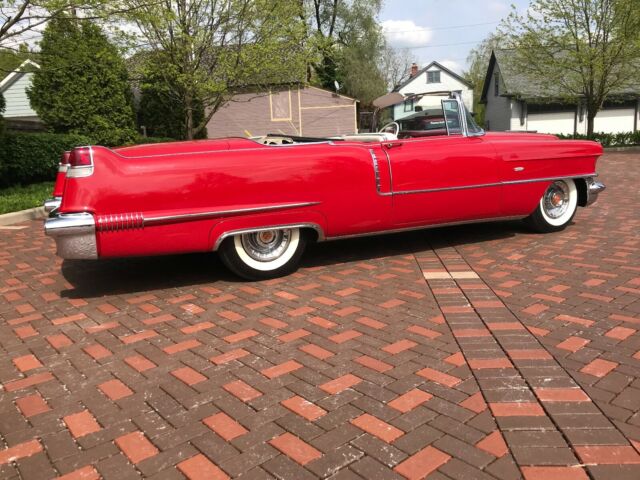 Cadillac Series 62 1956 image number 30