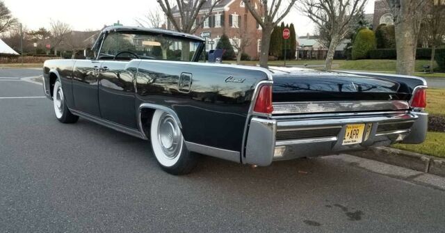 Lincoln Continental 1964 image number 1