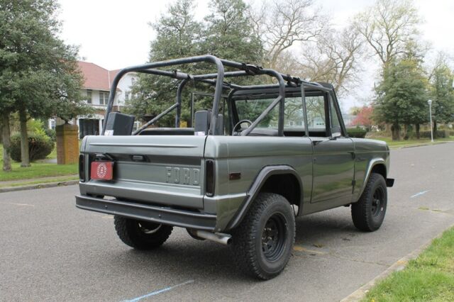 Ford Bronco 1970 image number 5