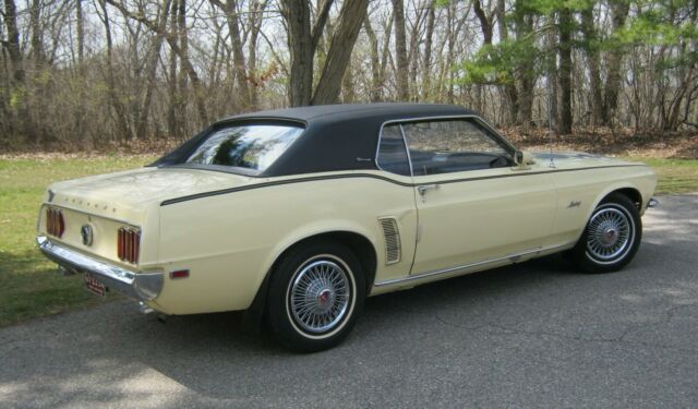 Ford Mustang 1969 image number 0