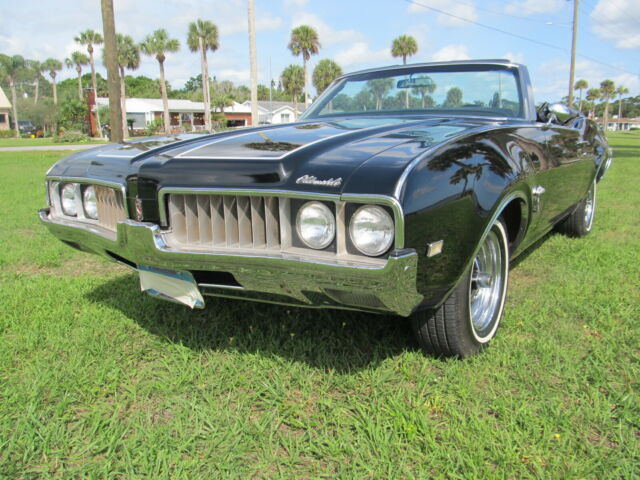 Oldsmobile Cutlass 1969 image number 2