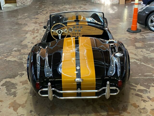 Shelby Cobra 1966 image number 23