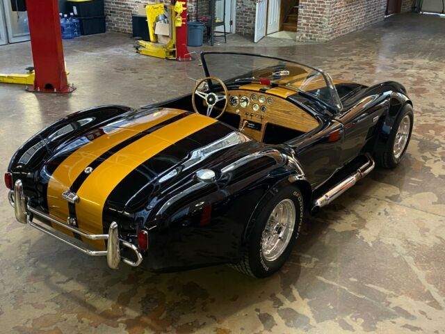 Shelby Cobra 1966 image number 24